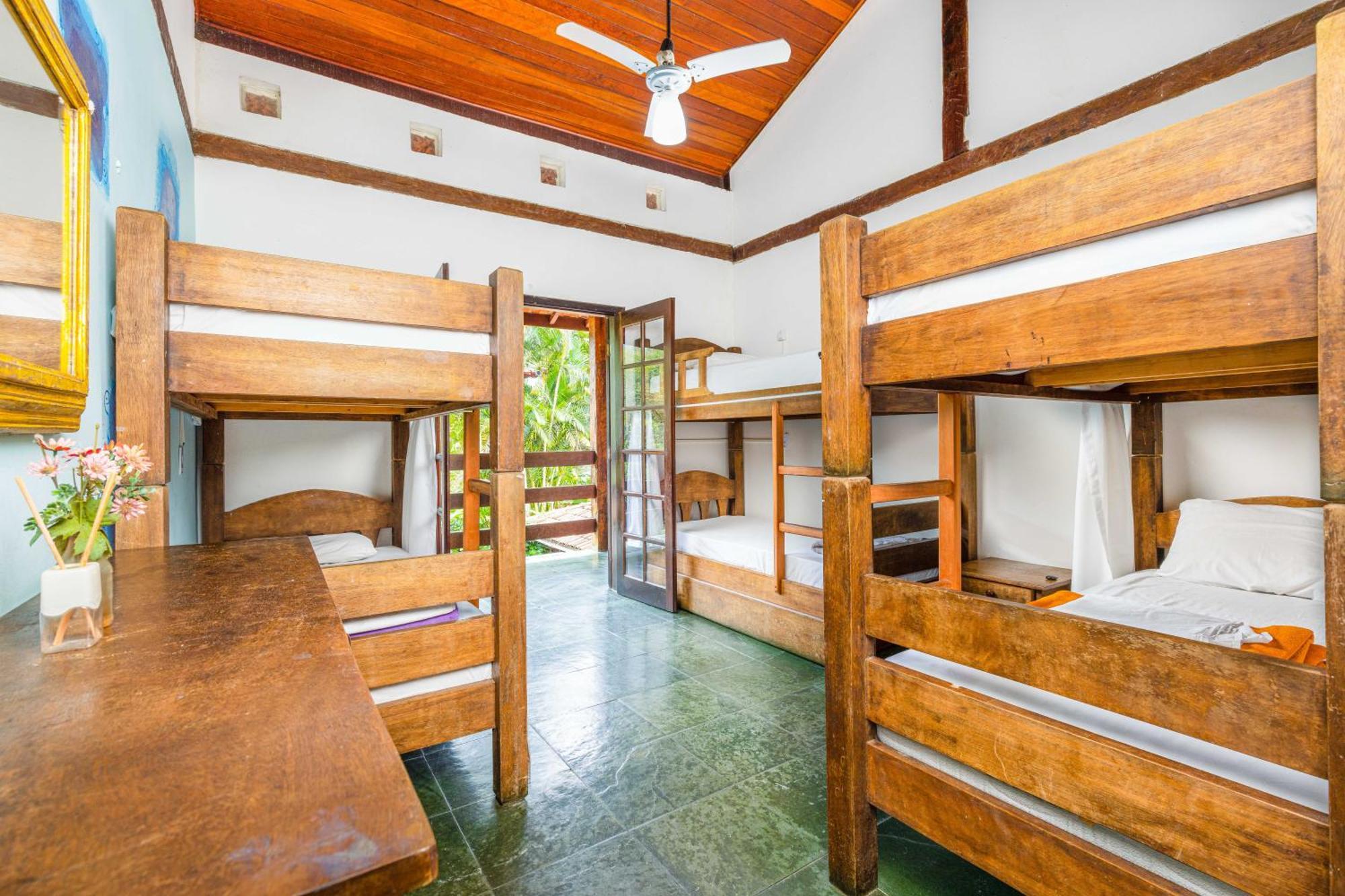 Drifter Hostel Barra do Sahy Esterno foto
